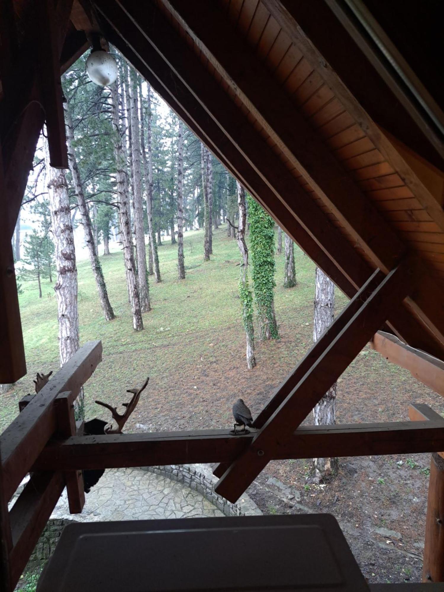 Prenociste/Restoran Lovac Hotel Bihac Bagian luar foto